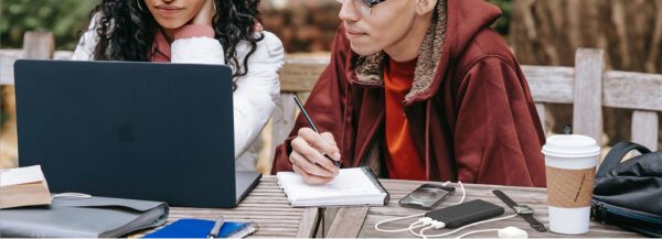 sg-11134202-7rd61-lv084emznwwq9b Belkin BPB011bt BoostCharge Power Bank 10000mAh 15W with USB A to USB C Cable